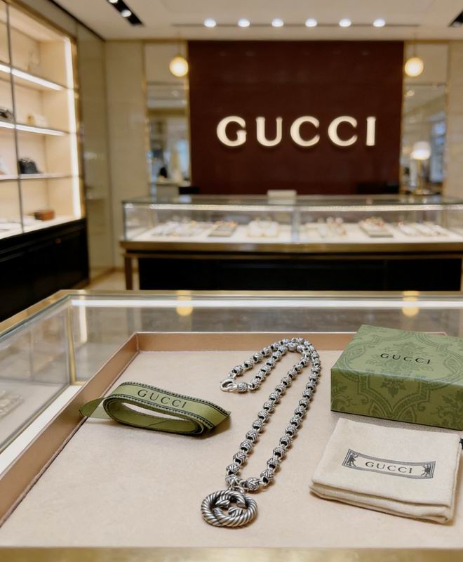 Gucci Necklace  02yxs74 (8)