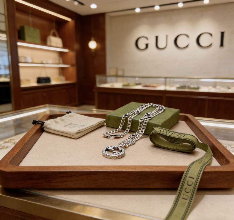 Gucci Necklace  02yxs76 (3)