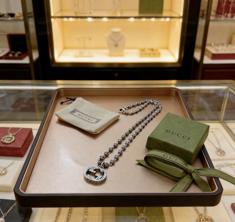 Gucci Necklace  02yxs79 (3)