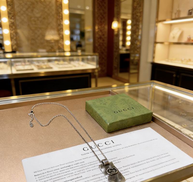 Gucci Necklace  02yxs81 (8)