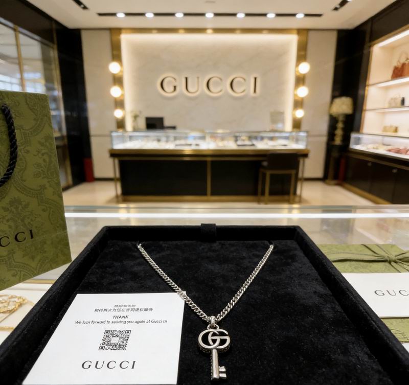 Gucci Necklace  02yxs82 (7)