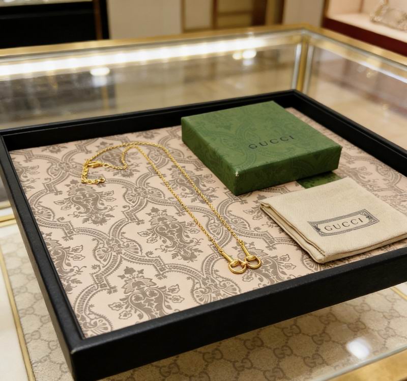Gucci Necklace  02yxs85 (5)