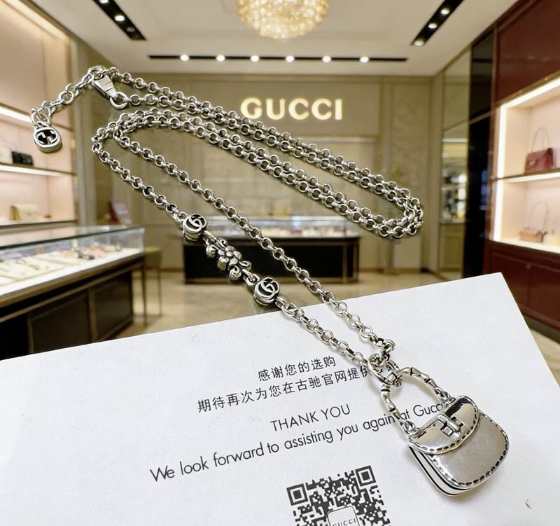 Gucci Necklace  02yxs86 (5)