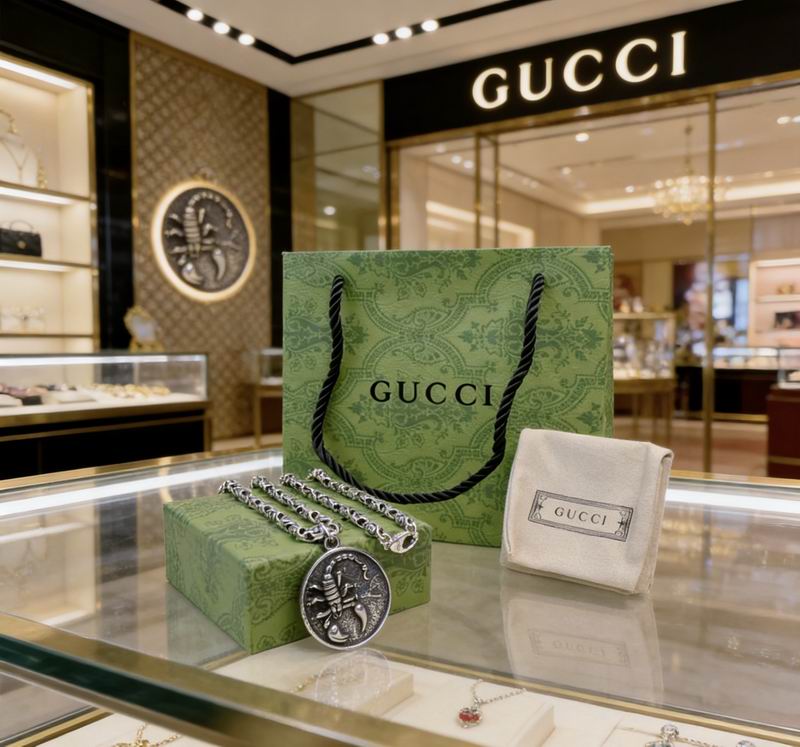Gucci Necklace  03yxs108 (5)