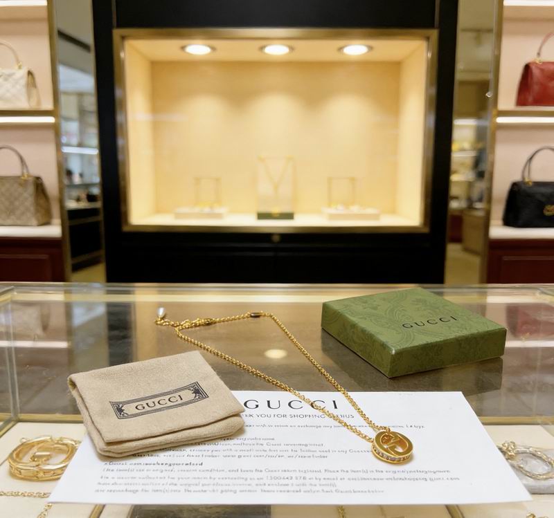 Gucci Necklace  03yxs117 (2)