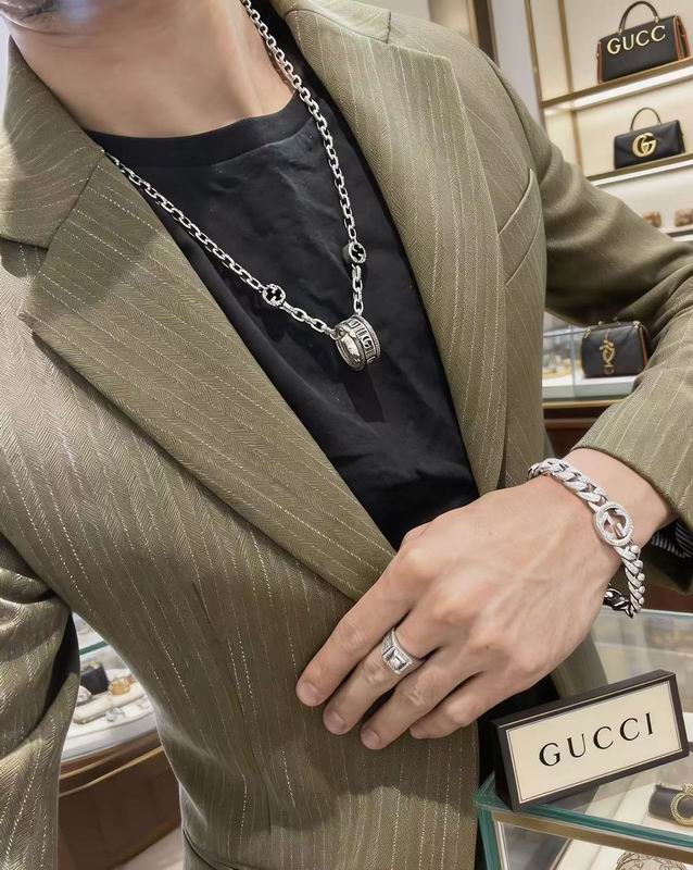 Gucci Necklace  03yxs119 (4)
