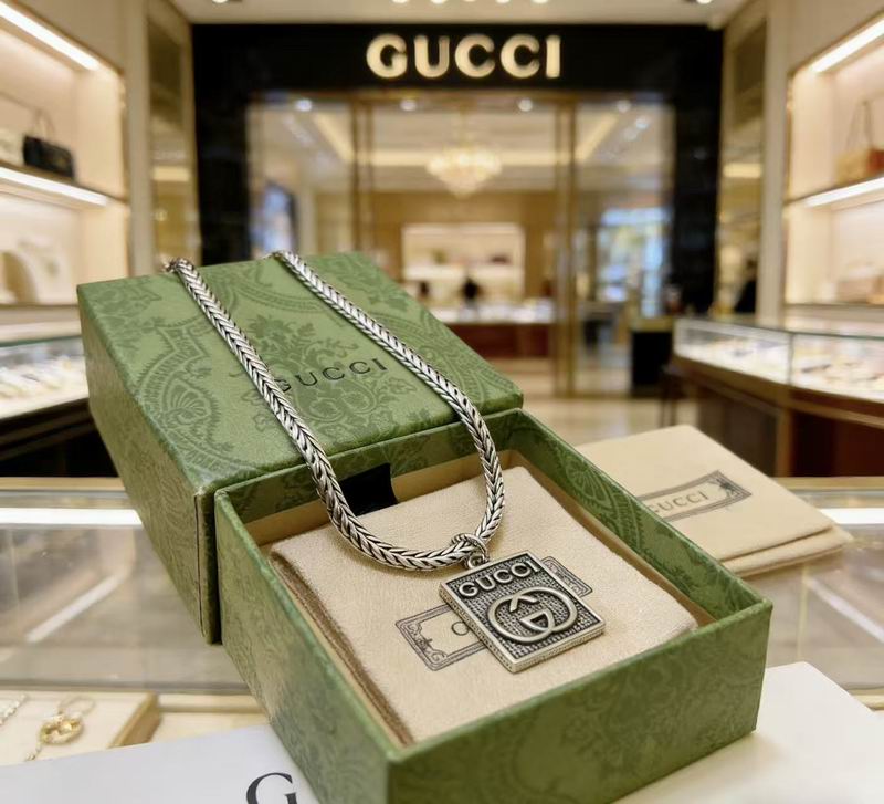 Gucci Necklace  03yxs120 (3)
