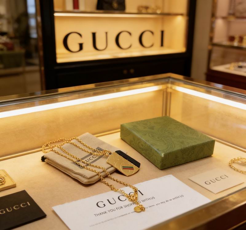 Gucci Necklace  03yxs157 (2)