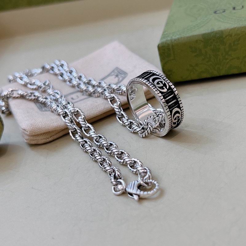 Gucci Necklace  03yxs168 (5)