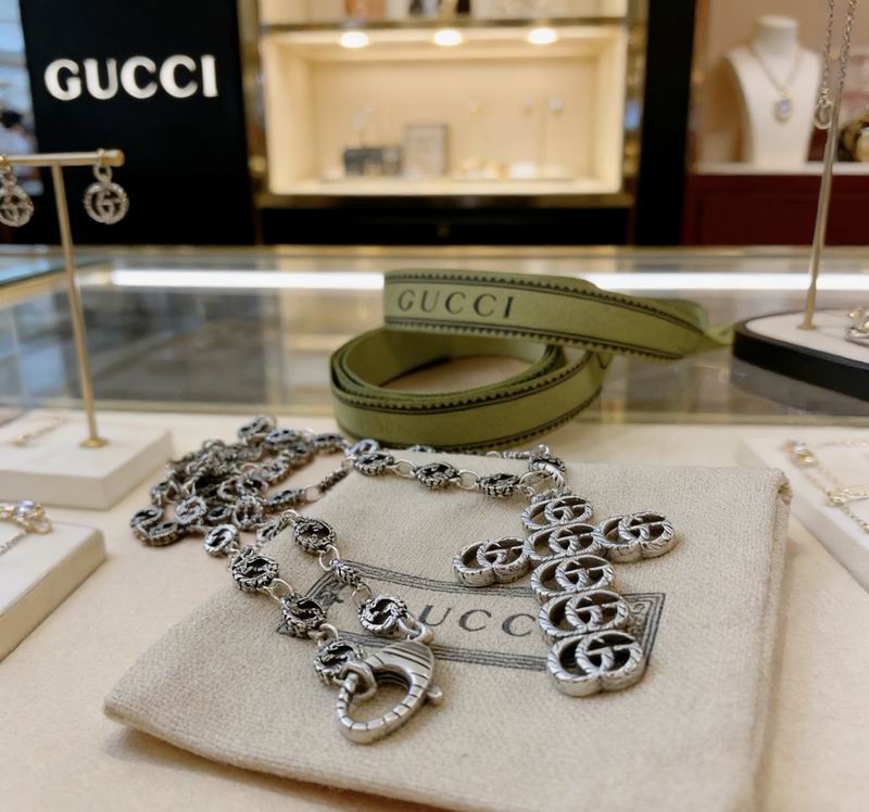 Gucci Necklace  03yxs180 (3)