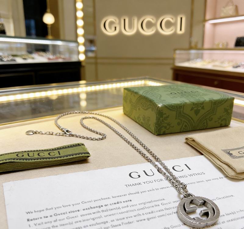 Gucci Necklace  03yxs188 (4)