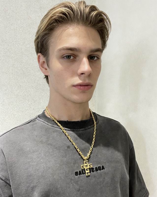 Gucci Necklace  03yxs198 (3)