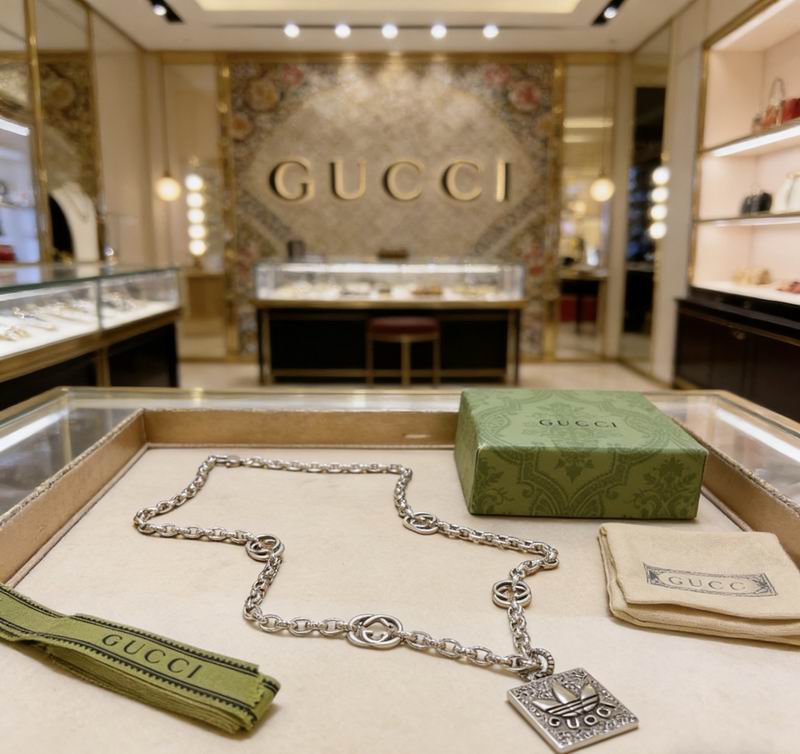 Gucci Necklace  03yxs203 (3)