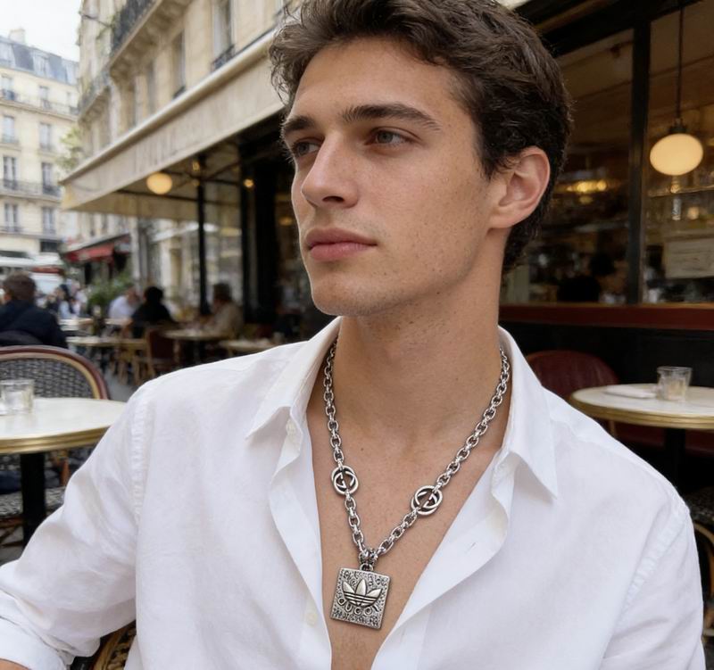 Gucci Necklace  03yxs203 (5)