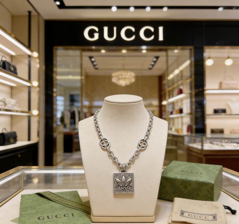Gucci Necklace  03yxs203 (8)