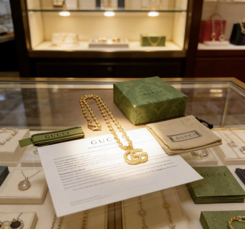 Gucci Necklace  03yxs204 (1)