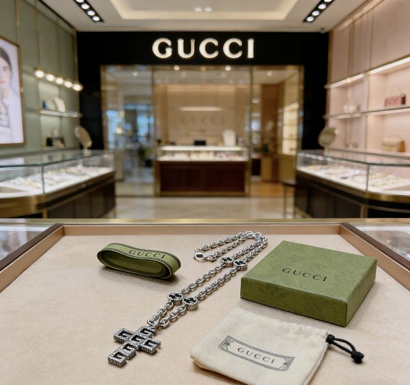 Gucci Necklace  03yxs233 (3)