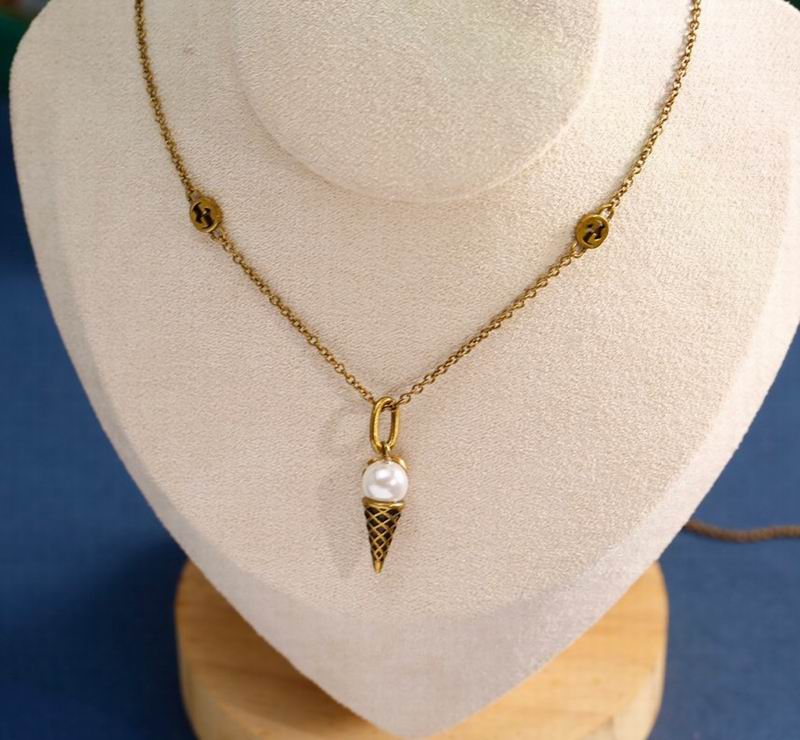 Gucci Necklace  03yxs238 (3)