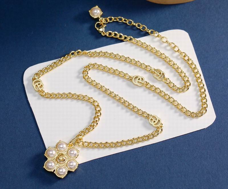 Gucci Necklace  03yxs240 (2)