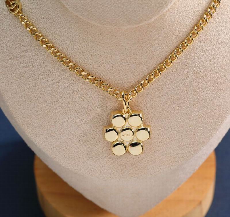 Gucci Necklace  03yxs240 (3)