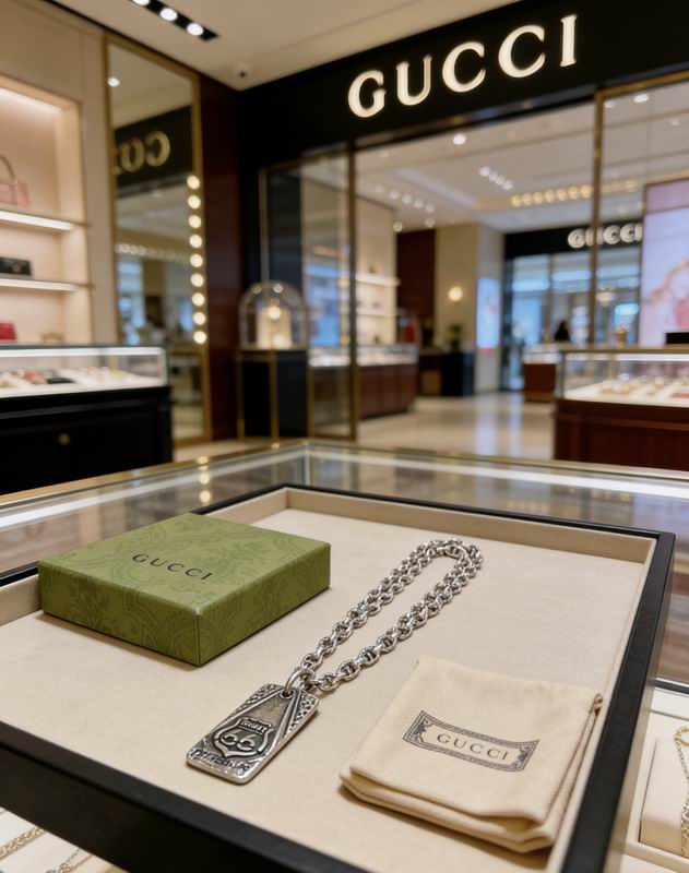 Gucci Necklace  03yxs250 (7)