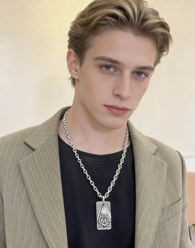 Gucci Necklace  03yxs250 (9)