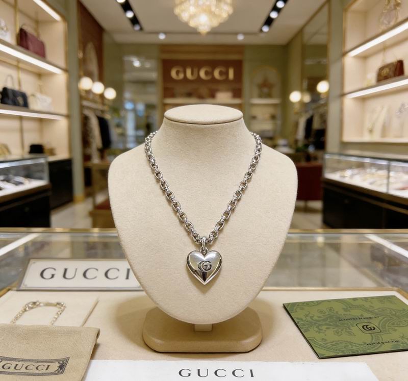Gucci Necklace  03yxs270 (9)