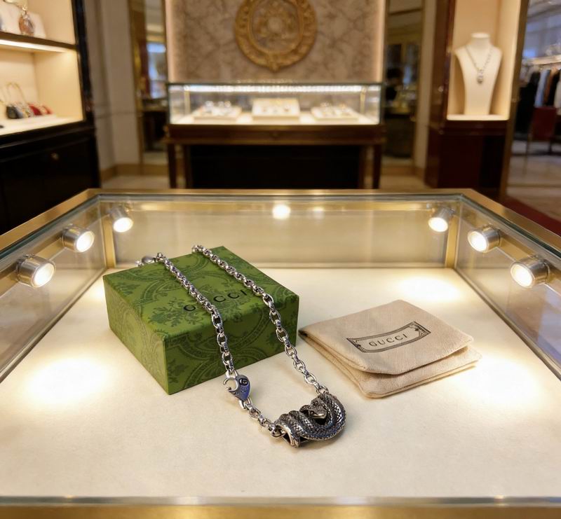 Gucci Necklace  03yxs272 (3)