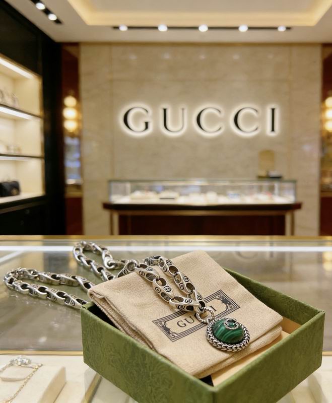 Gucci Necklace  03yxs295 (5)