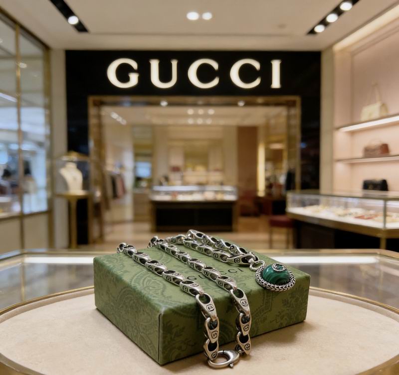 Gucci Necklace  03yxs295 (8)