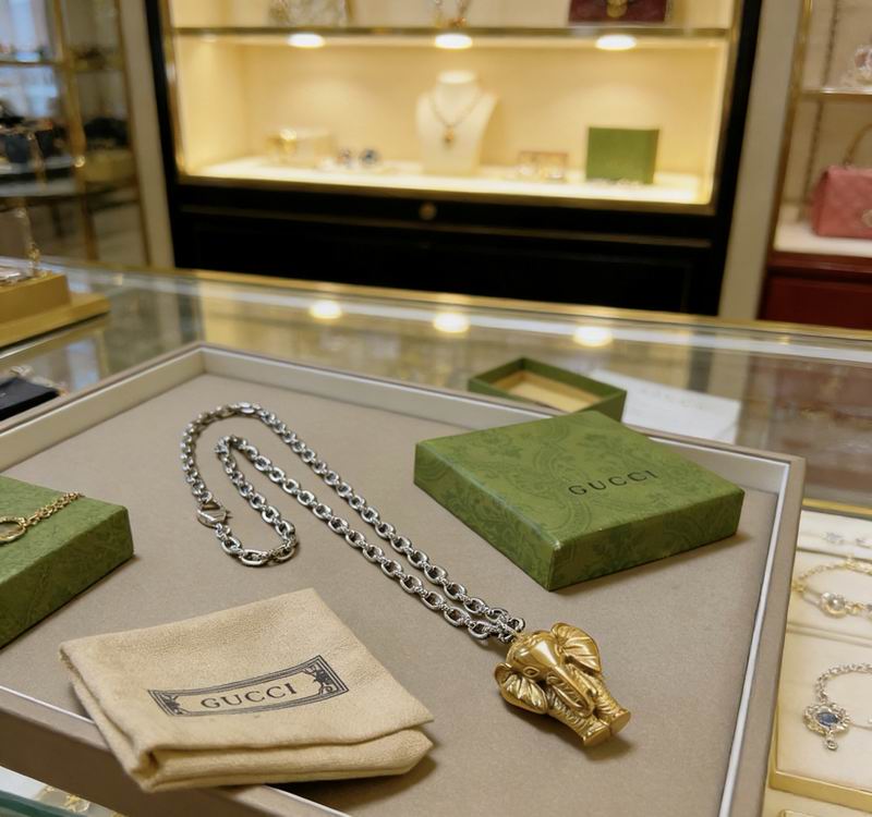 Gucci Necklace  03yxs296 (5)