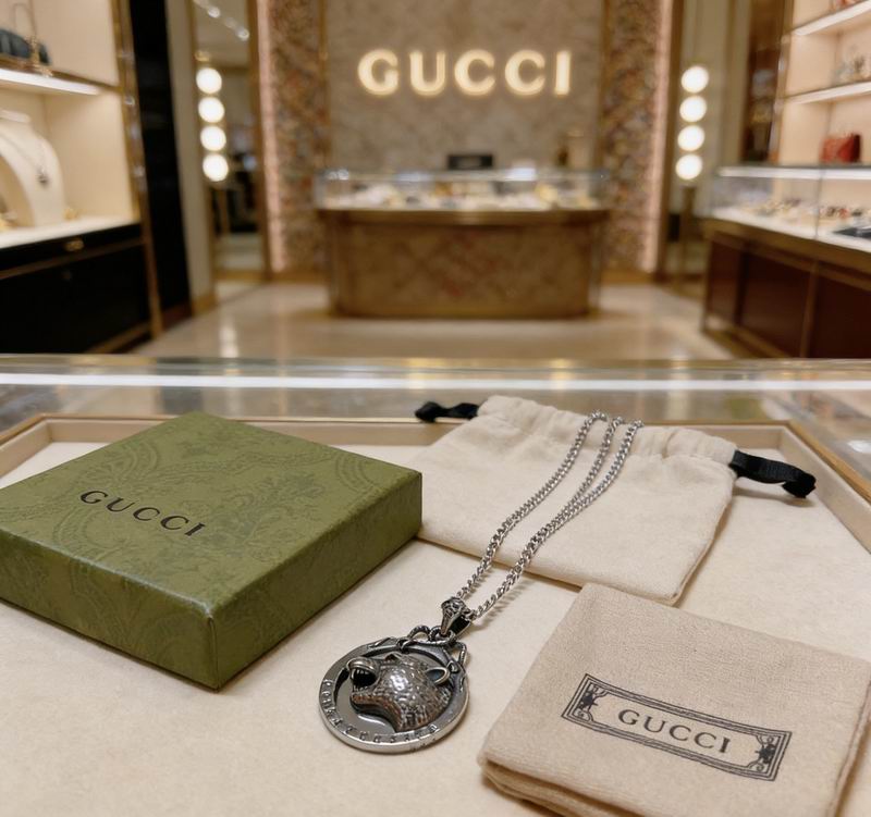 Gucci Necklace  03yxs300 (4)