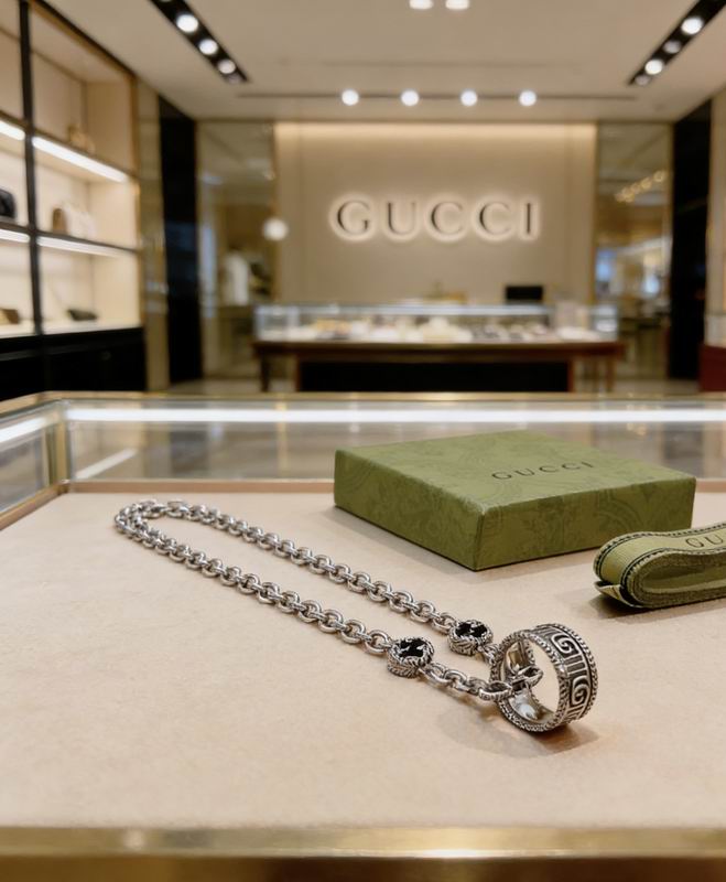 Gucci Necklace  03yxs301 (4)