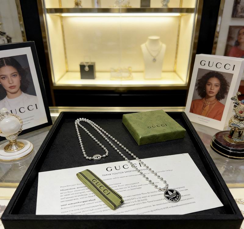 Gucci Necklace  03yxs302 (4)