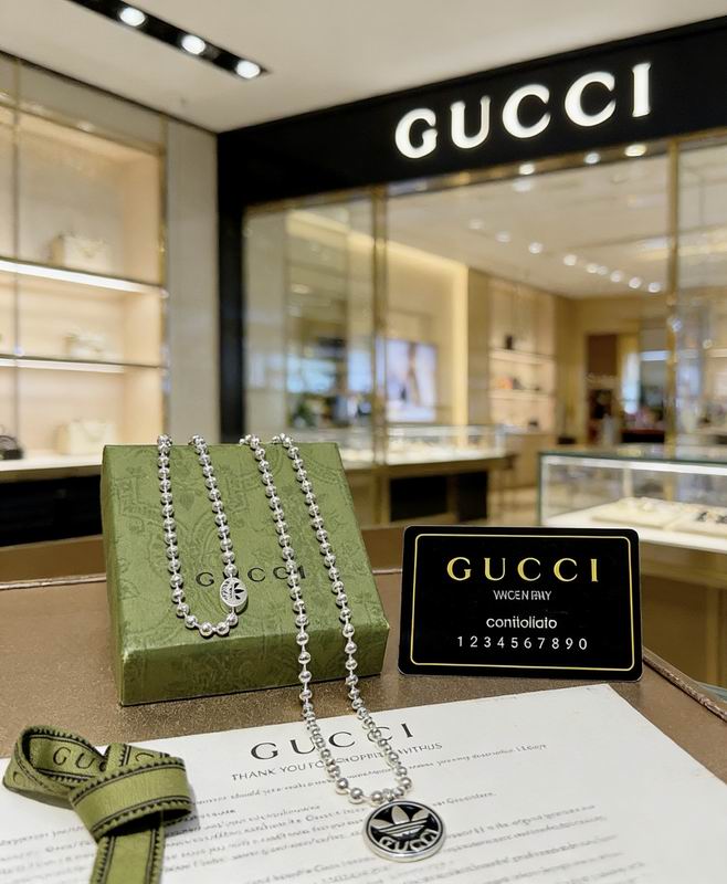 Gucci Necklace  03yxs302 (5)