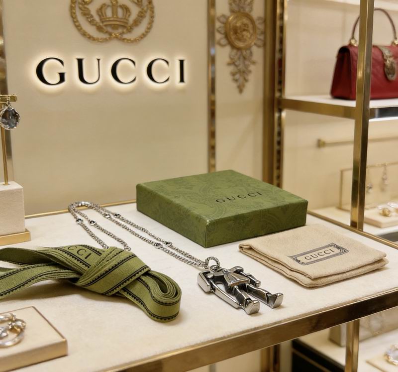 Gucci Necklace  03yxs303 (2)