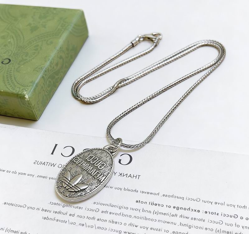 Gucci Necklace  03yxs308 (4)