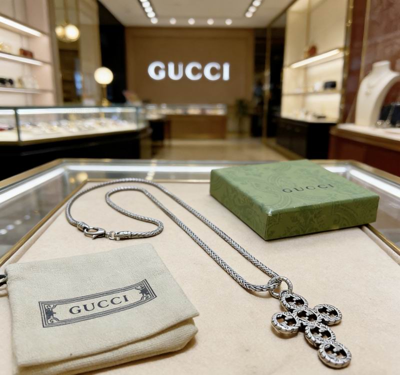 Gucci Necklace  03yxs310 (5)