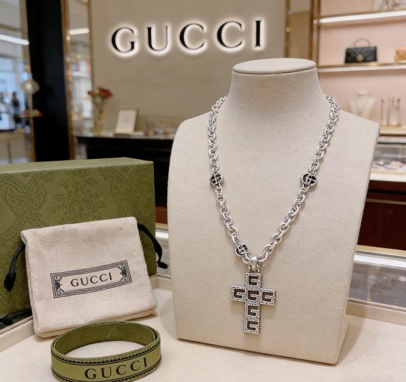 Gucci Necklace  03yxs90 (1)