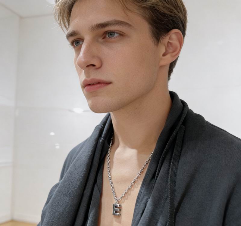 Gucci Necklace  03yxs93 (6)