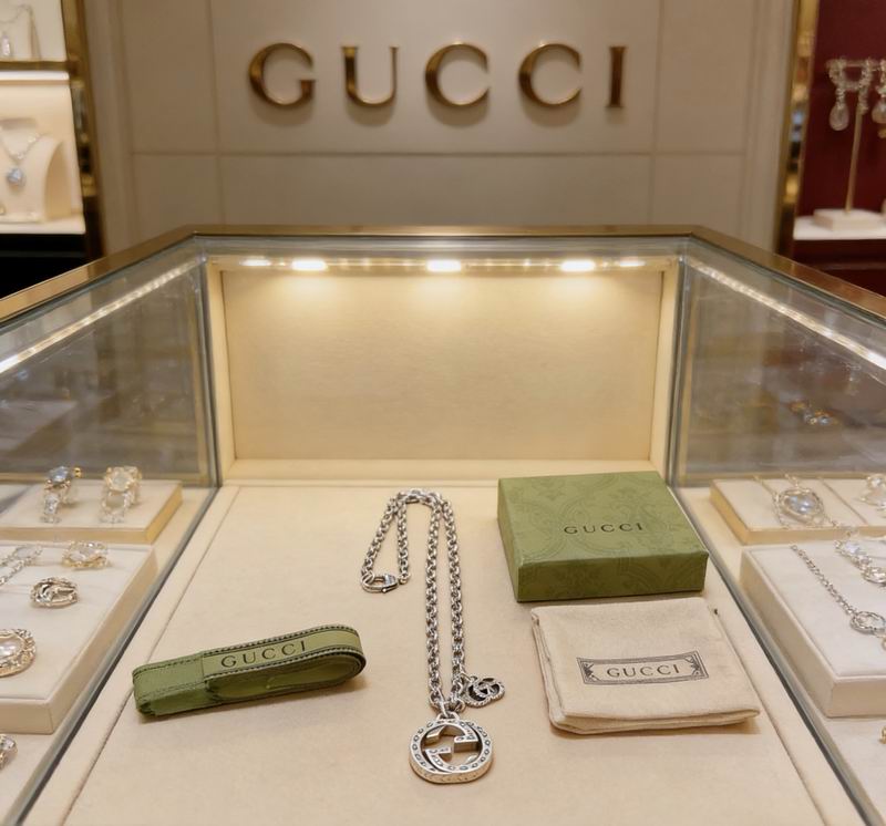 Gucci Necklace  03yxs95 (2)