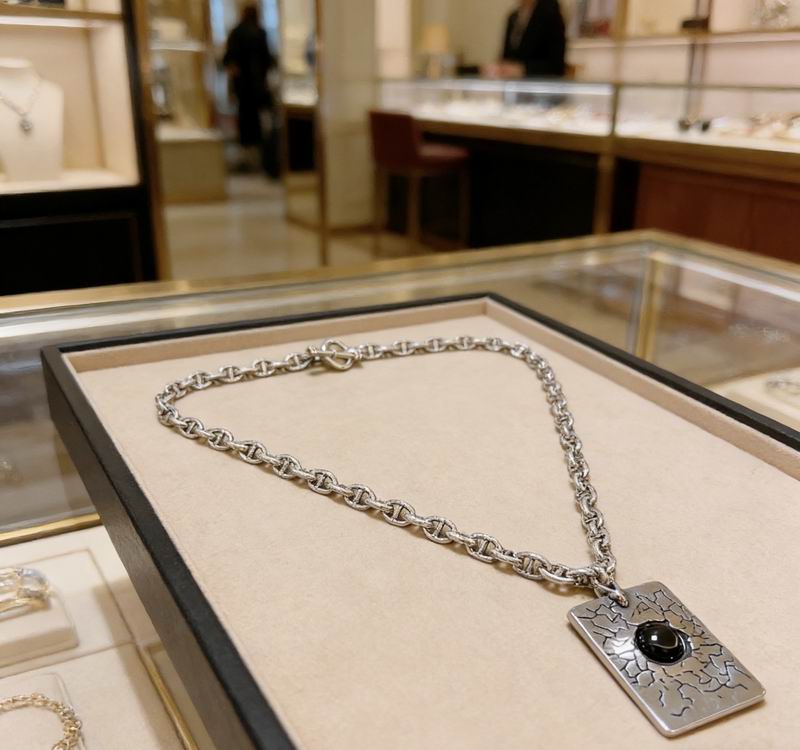 Gucci Necklace  04yxs325 (2)