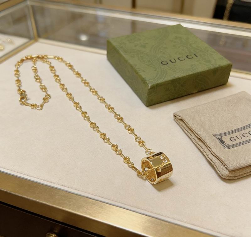 Gucci Necklace  04yxs333 (2)