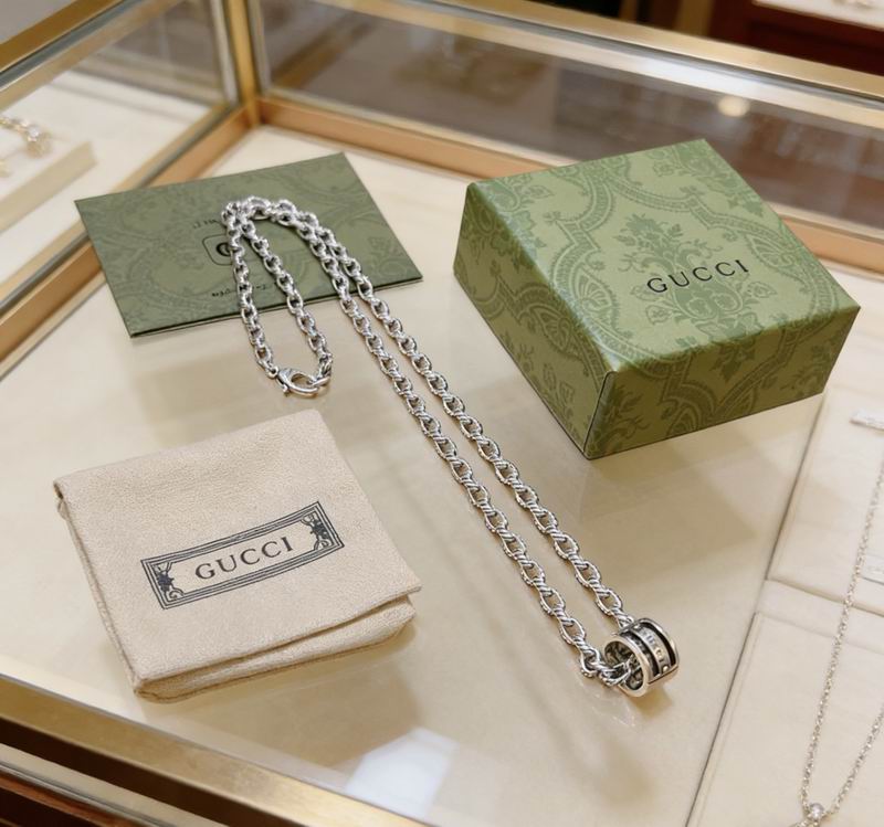 Gucci Necklace  04yxs337 (2)