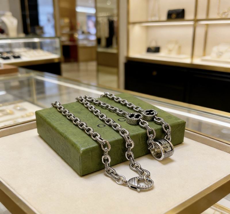 Gucci Necklace  04yxs349 (8)
