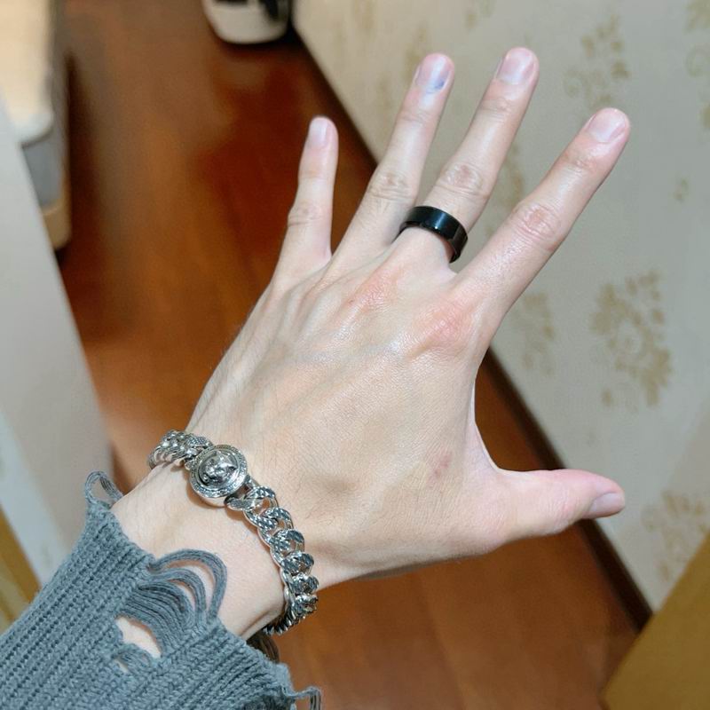 Gucci Ring 03yxs37 (6)