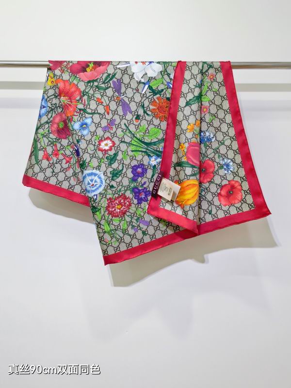 Gucci Silk Scarf 90X90cm E032206 (3)