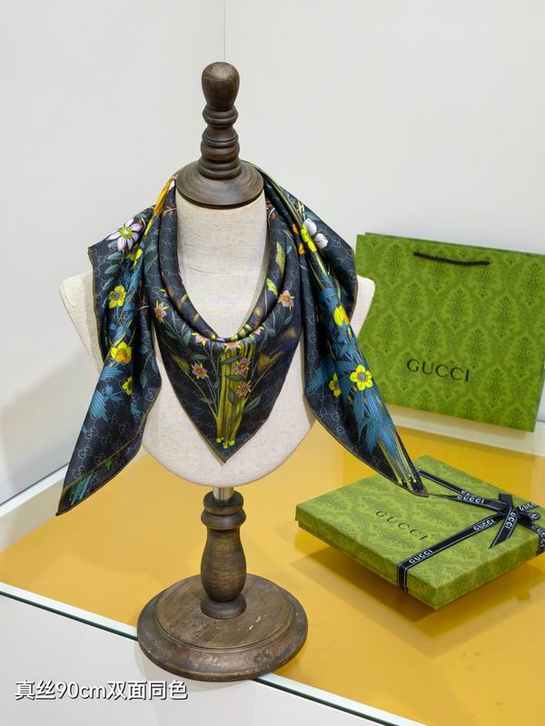 Gucci Silk Scarf 90X90cm E10 (2)