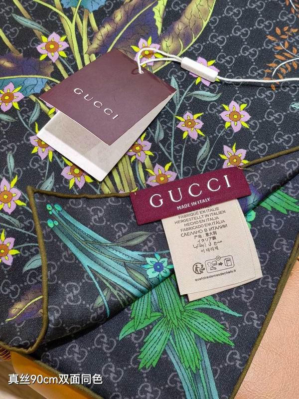 Gucci Silk Scarf 90X90cm E10 (5)