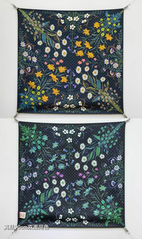 Gucci Silk Scarf 90X90cm E10 (9)